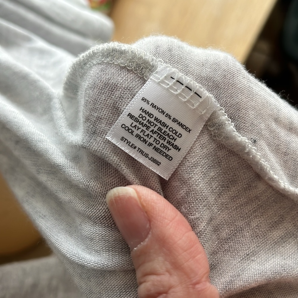 BNWOT Tresics flyaway gray cardigan - Picture 6 of 11